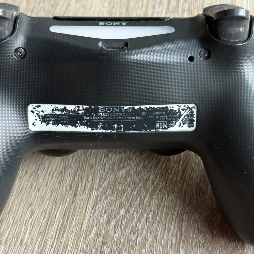 Sony PlayStation 4 DualShock 4 Wireless Controller Jet Black CUH-ZCT2U UNTESTED